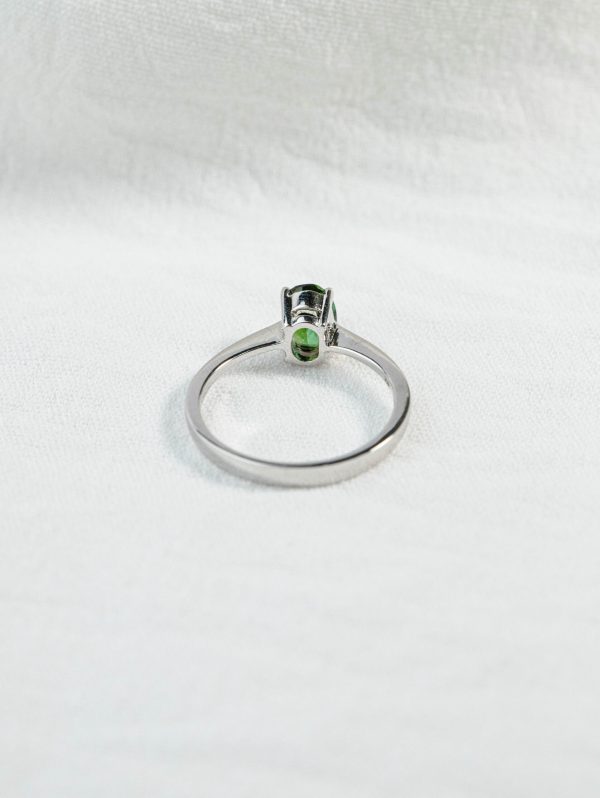 18k Oval-Cut Dainty Green Tourmaline Ring