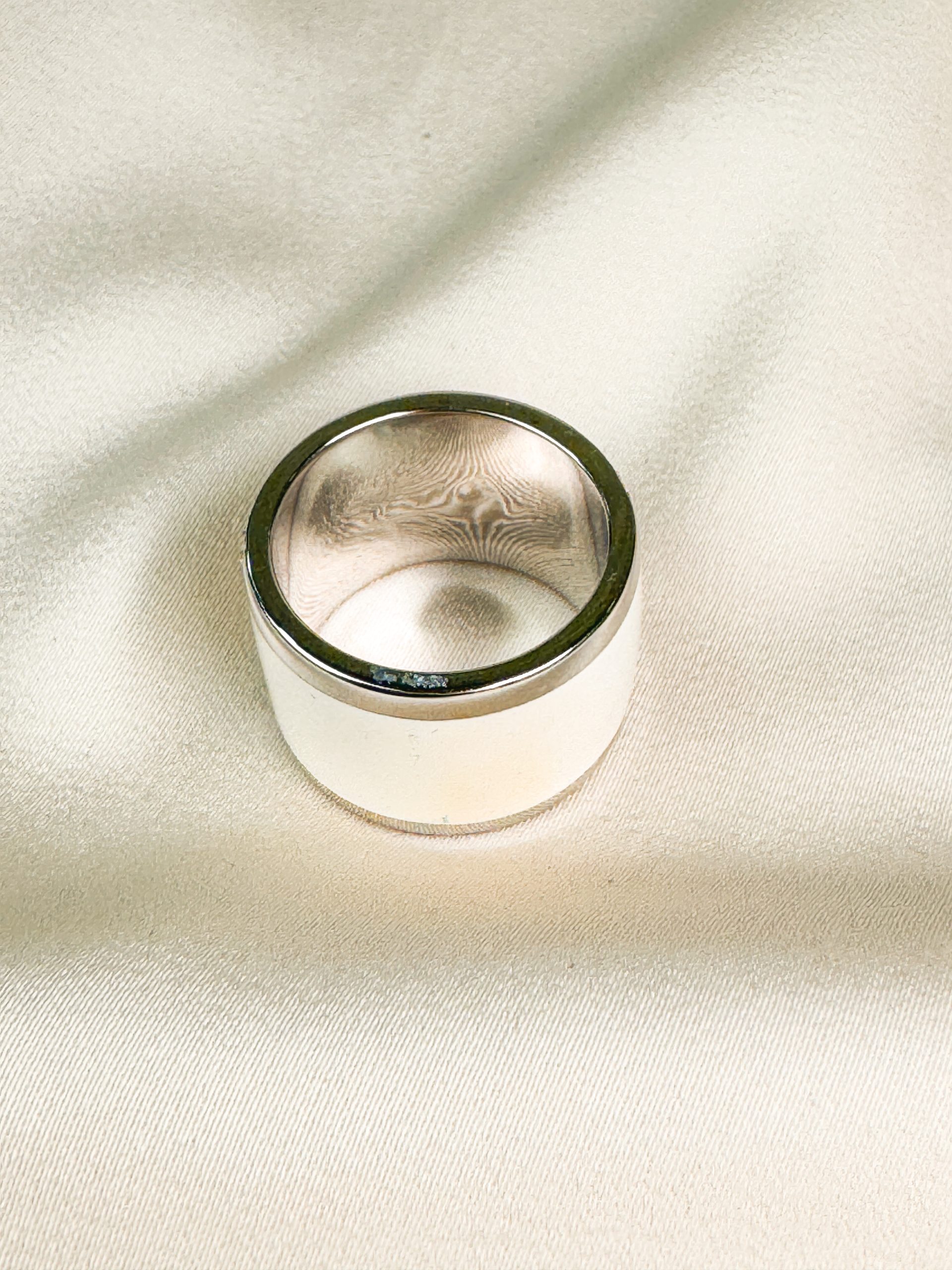 18k Bold White Diamond Statement Ring