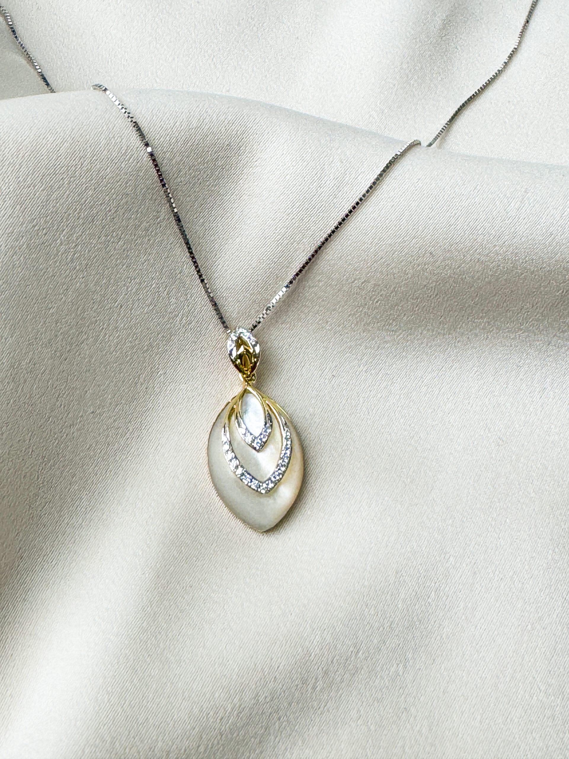 18k Marquise-Style Pendant with Floating Diamond Frame