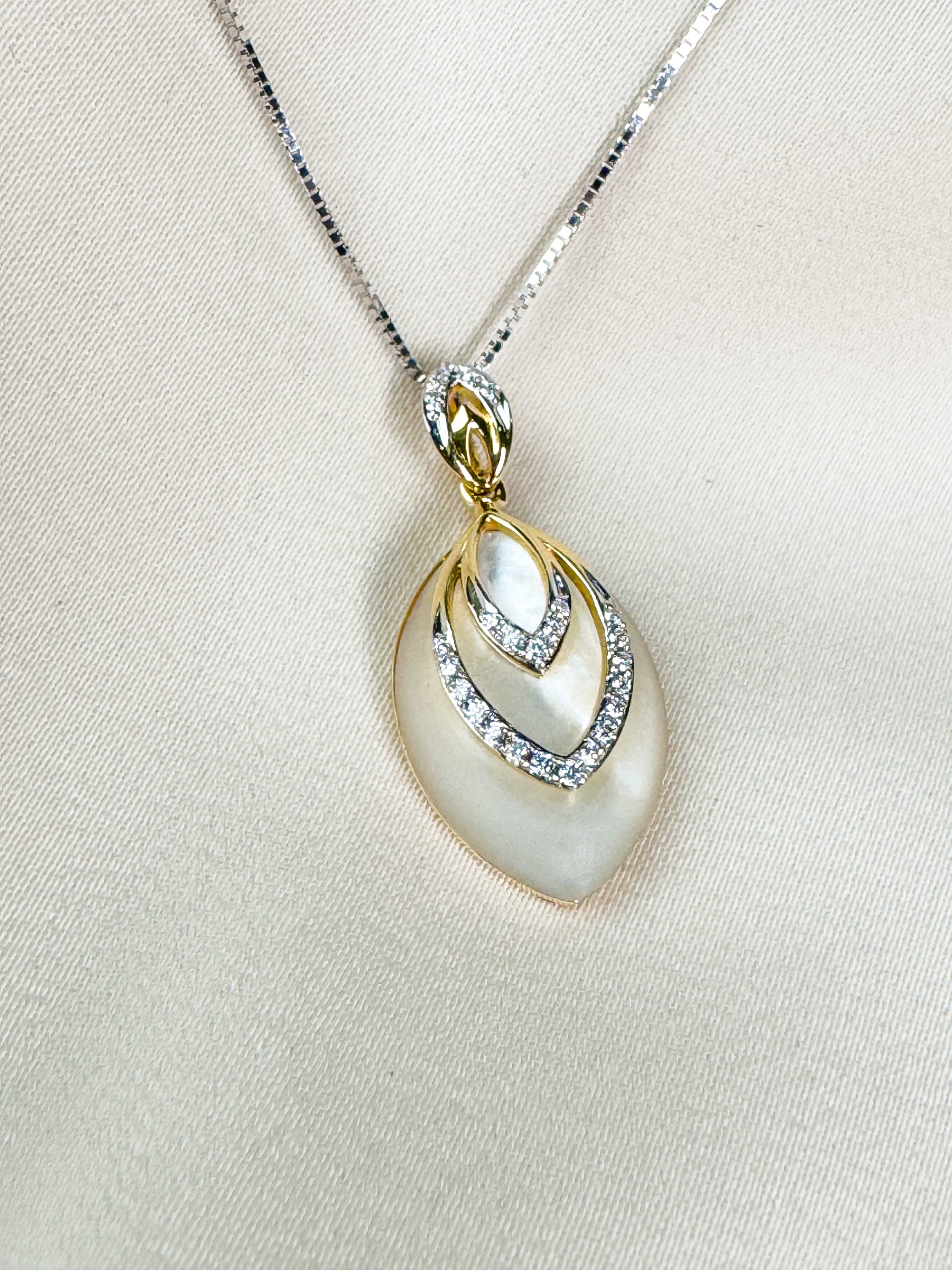 18k Marquise-Style Pendant with Floating Diamond Frame