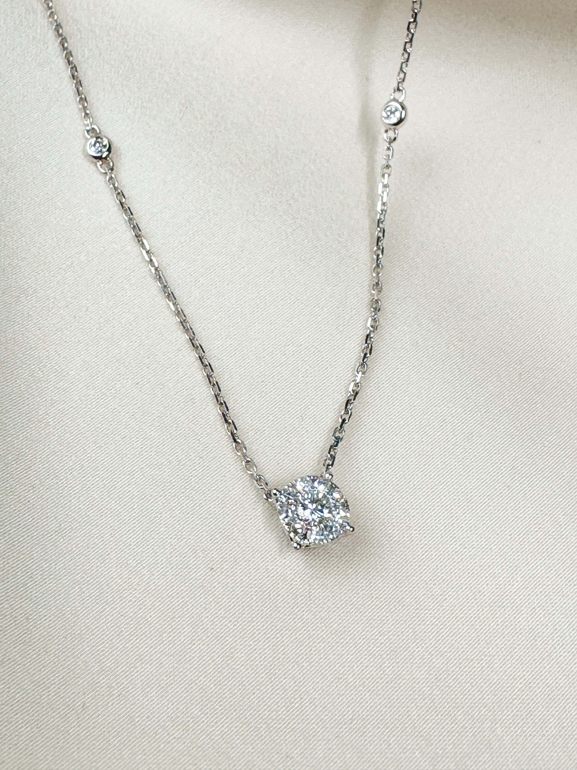 18k Halo Diamond Station Pendant