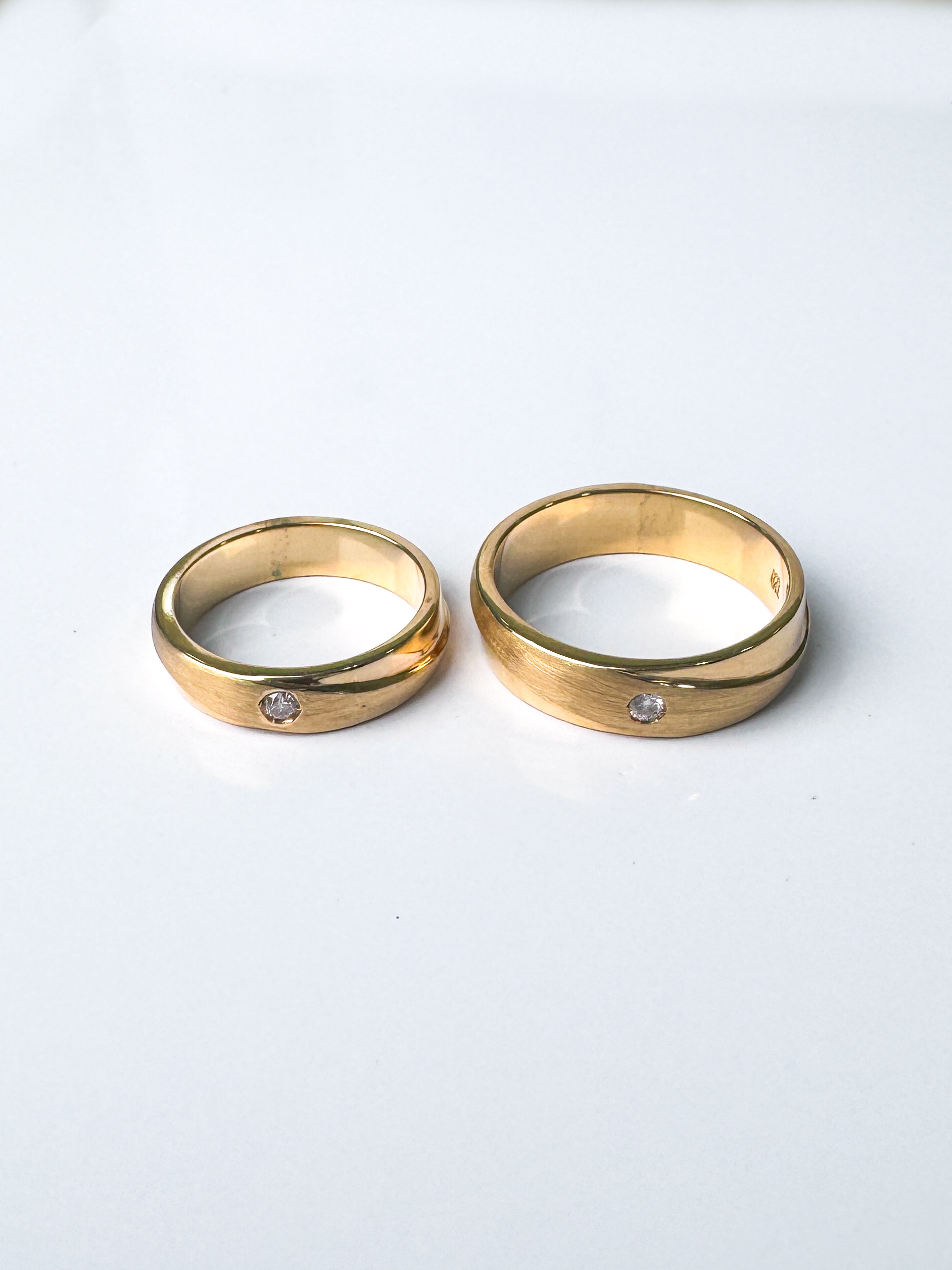 18k Couple's Brushed Crossover Wedding Band with Flush-Set Diamond
