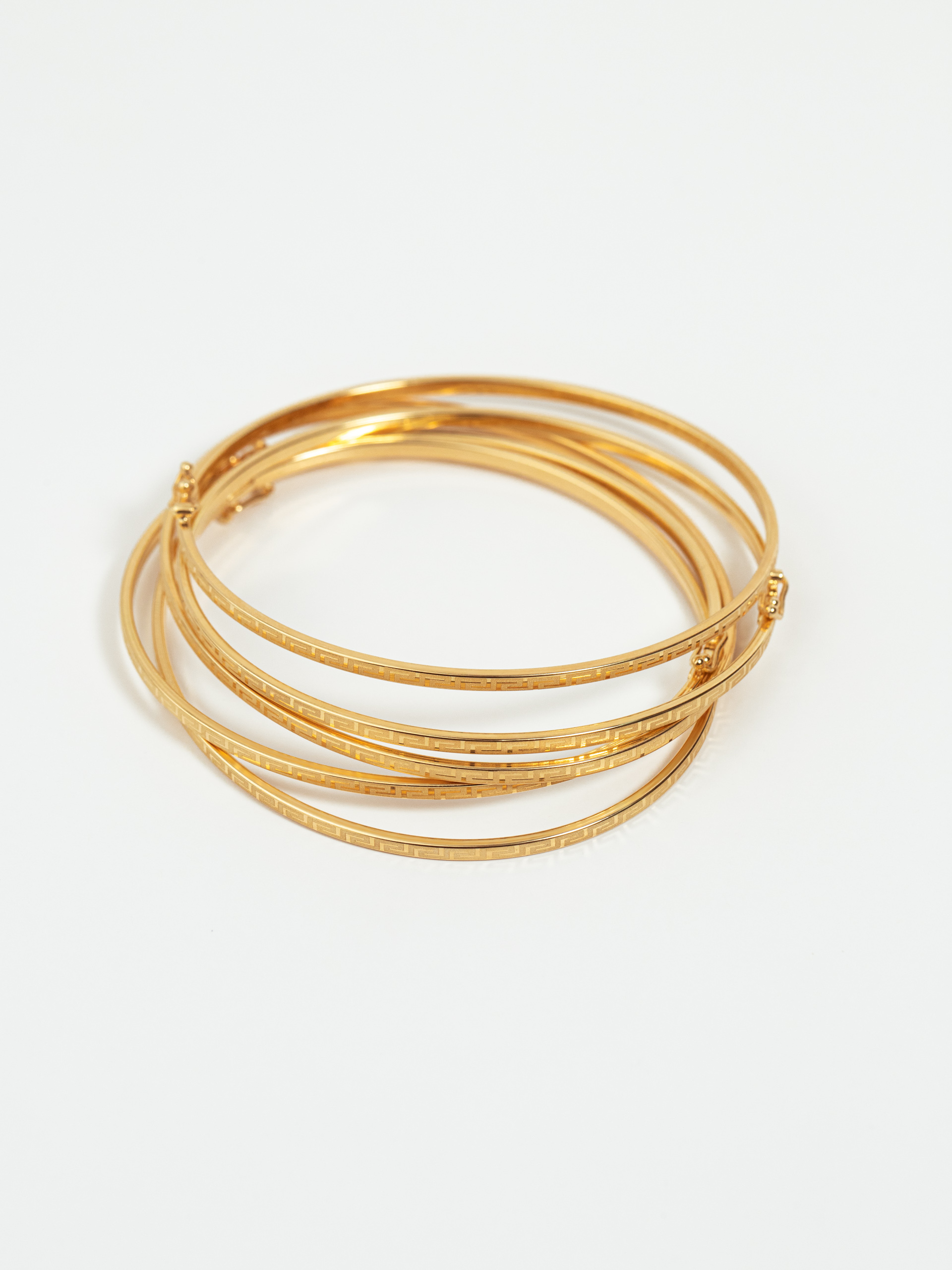 18k Greek Line Patterned Bangle